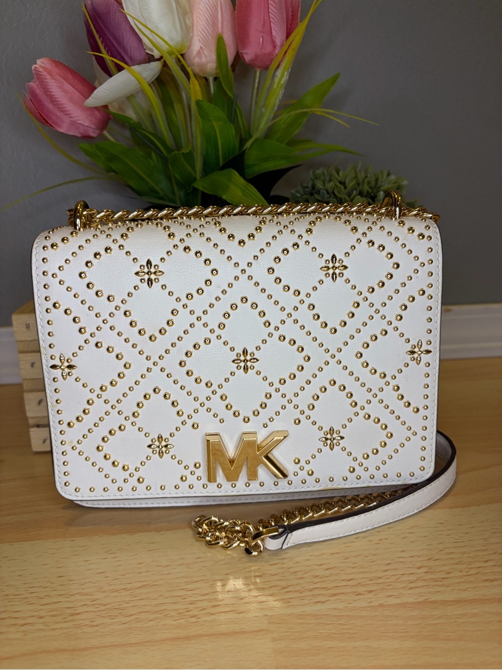 Michael Kors White Istanbul Mott Large Chain Crossbody
